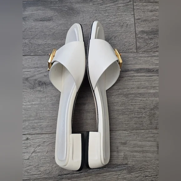 Jimmy Choo Hawke Mule Flat Latte/Gold Ladies Size 38.5 EUC Luxury Leather - Picture 9 of 13